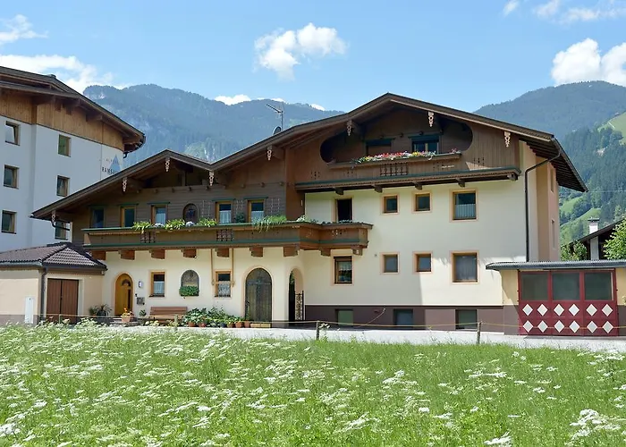 Elisabeth * Ramsau im Zillertal